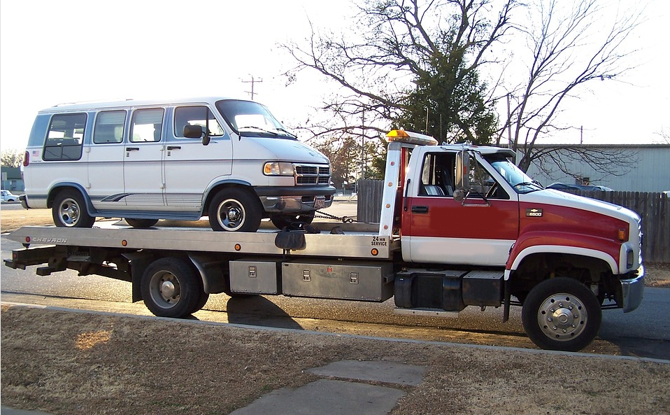 this image shows truck towing services in New Rochelle, NY